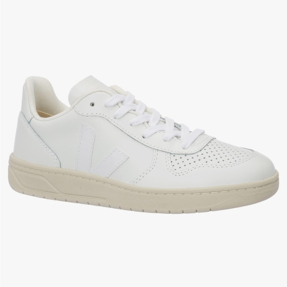 Veja | V-10 Sneaker | Women’s Size 7